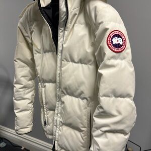 Canada Goose Women’s White Puffer Jacket